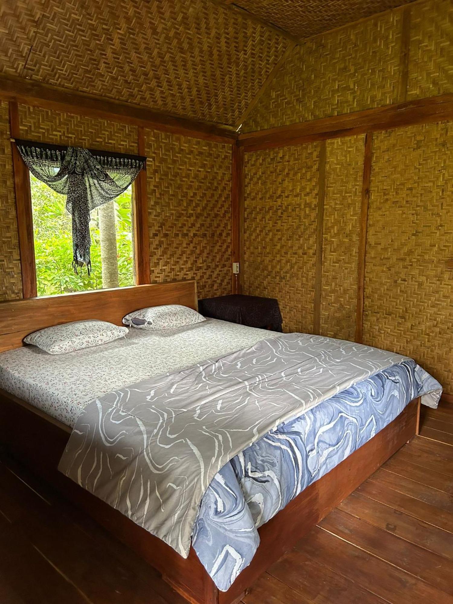 Banana Bungalows Tetebatu Værelse billede