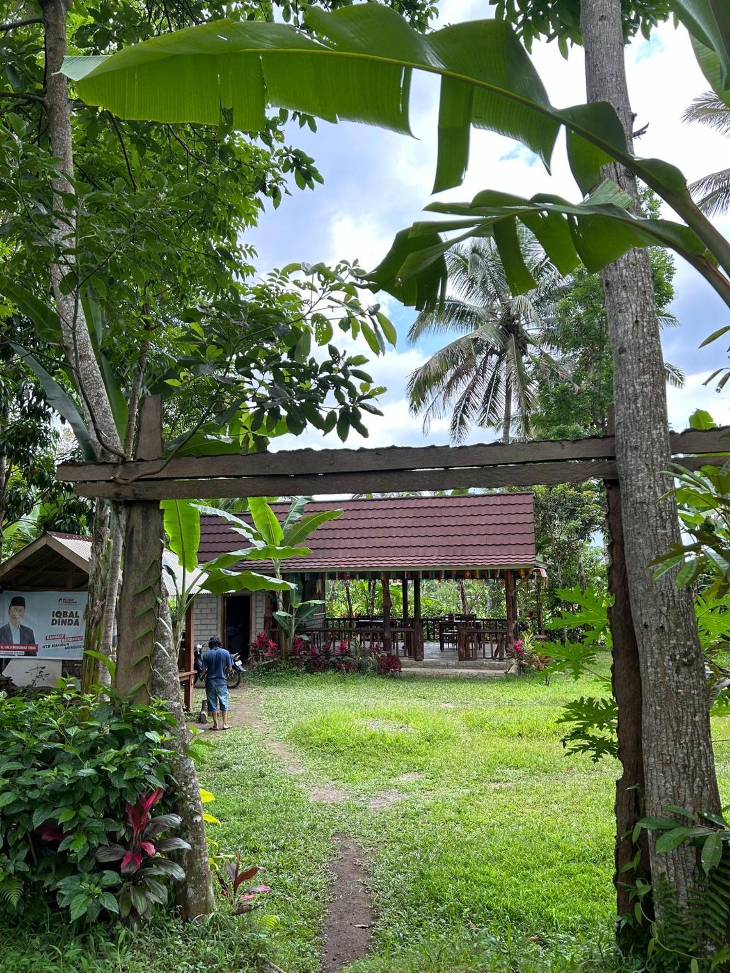 Banana Bungalows Tetebatu Værelse billede